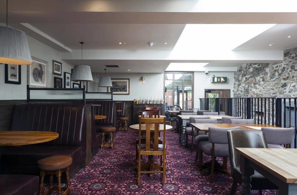 Hotel The White Hart Cullompton Exterior foto